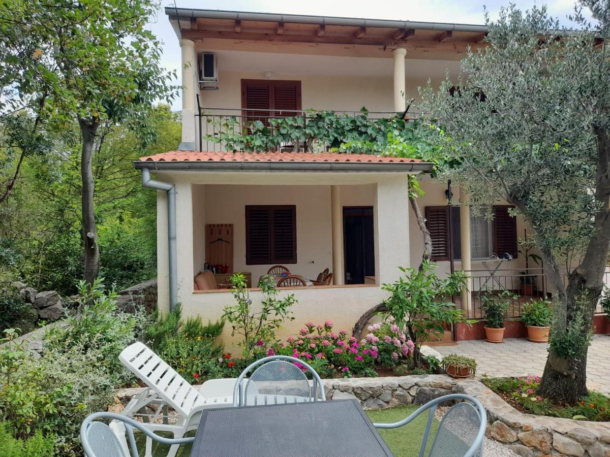 Apartmani Sekana Starigrad Paklenica Luaran gambar